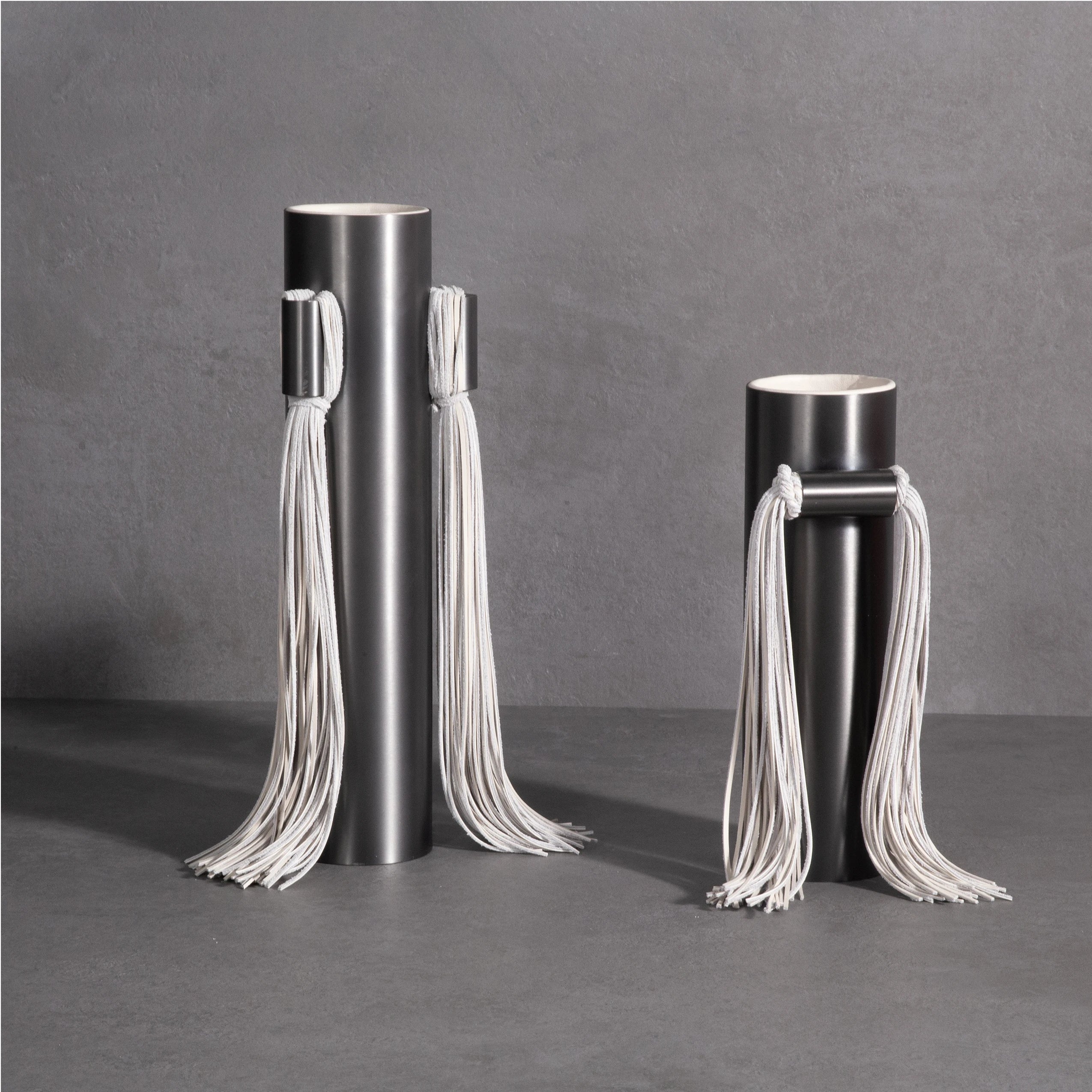 M3-309 Ornament Cowhide Leather Accent Decorations Stainless Steel Woden Flower Vase Tall Vases Centerpieces for Balcony Wedding