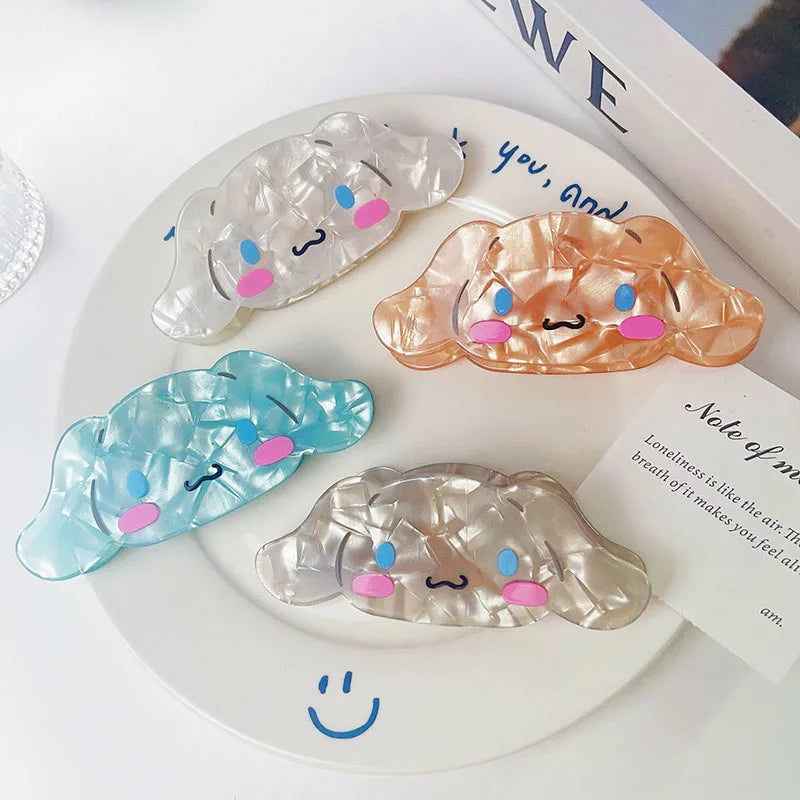 YHJ Wholesale Hair Claw Clips 10.8cm Large Acrylic Hair Claw Customize Logo Cartoon Dog Shaped Hair Clips for Women