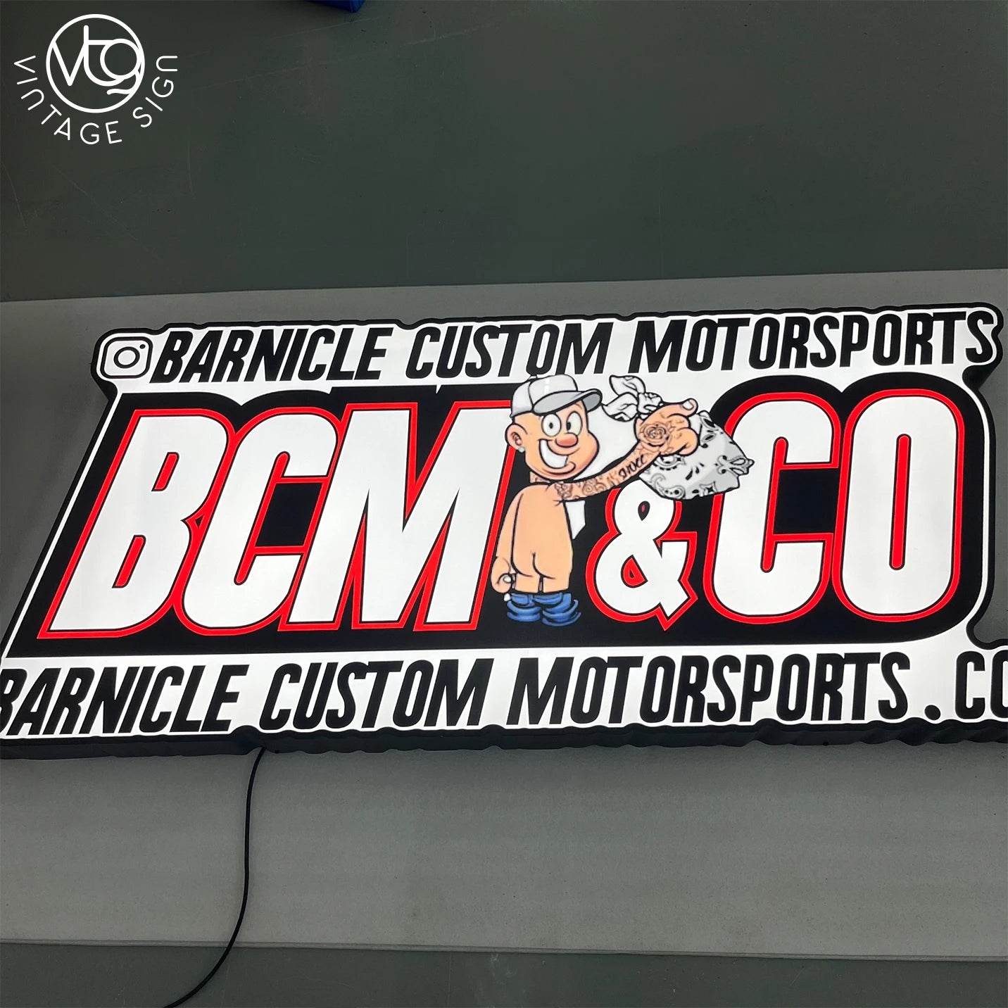 Custom Waterproof Front and Backlit Light Box Restaurant Advertising Light Box Stainless Steel Sign Store Decor