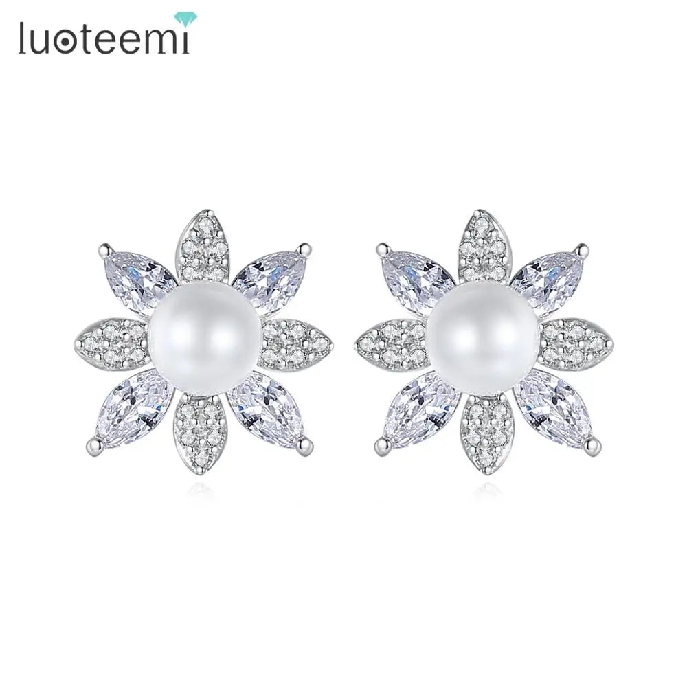 LUOTEEMI Flower Stud Earring for Girl Cubic Zirconia Women Earrings Fashion Jewelry Wholesale