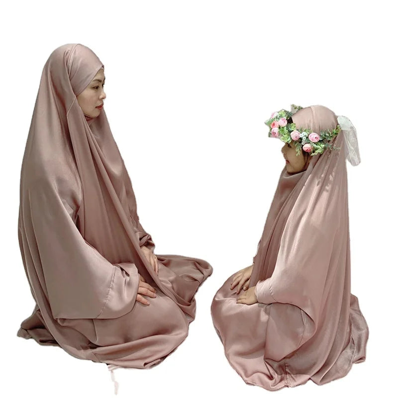 2022 High Quality Soft 2 Piece Set Women Prayer Hijab Dress Abaya Dubai Muslim Khimar Jilbab Overhead Abayas for Mummy and Kids