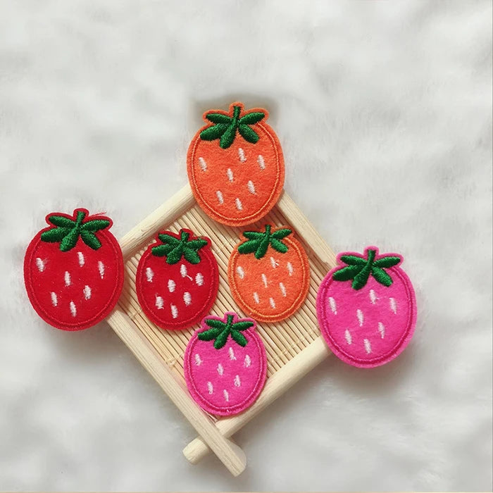 Reusable Custom Cute Strawberry Embroidery Patch Labels Hat Jackets