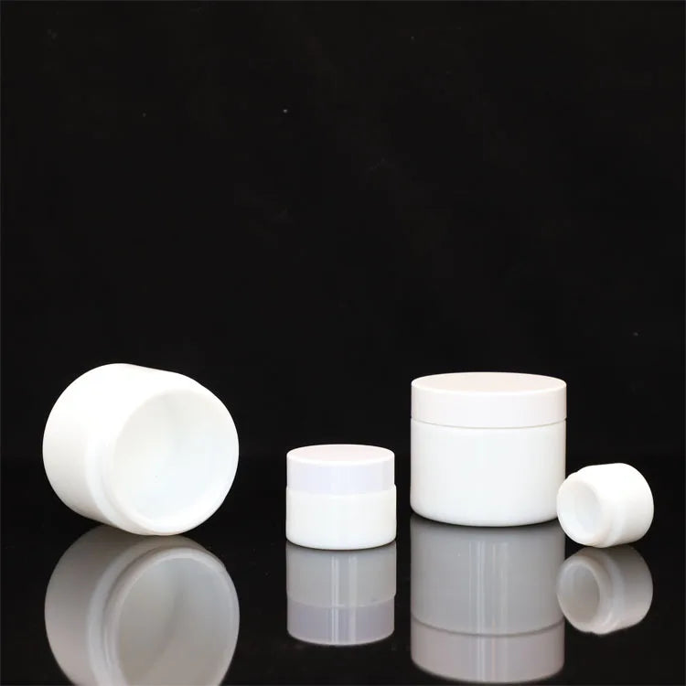 Glass Cosmetic Packaging Custom logo 1OZ Face Cream White Porcelain Jar Skincare Container with White Plastic Lid
