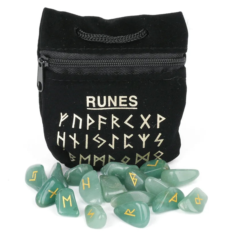 Hot Selling 25 Natural Crystals Unshaped Lune Alphabet Pattern Runi Semiprecious Stone Divination Ritual Magic Stone