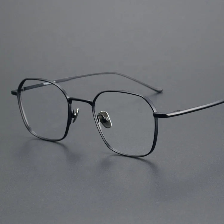 Japanese Vintage Solid Lightweight Titanium Optical Frames for Unisex Fashion Eyewear with Radiation Protection