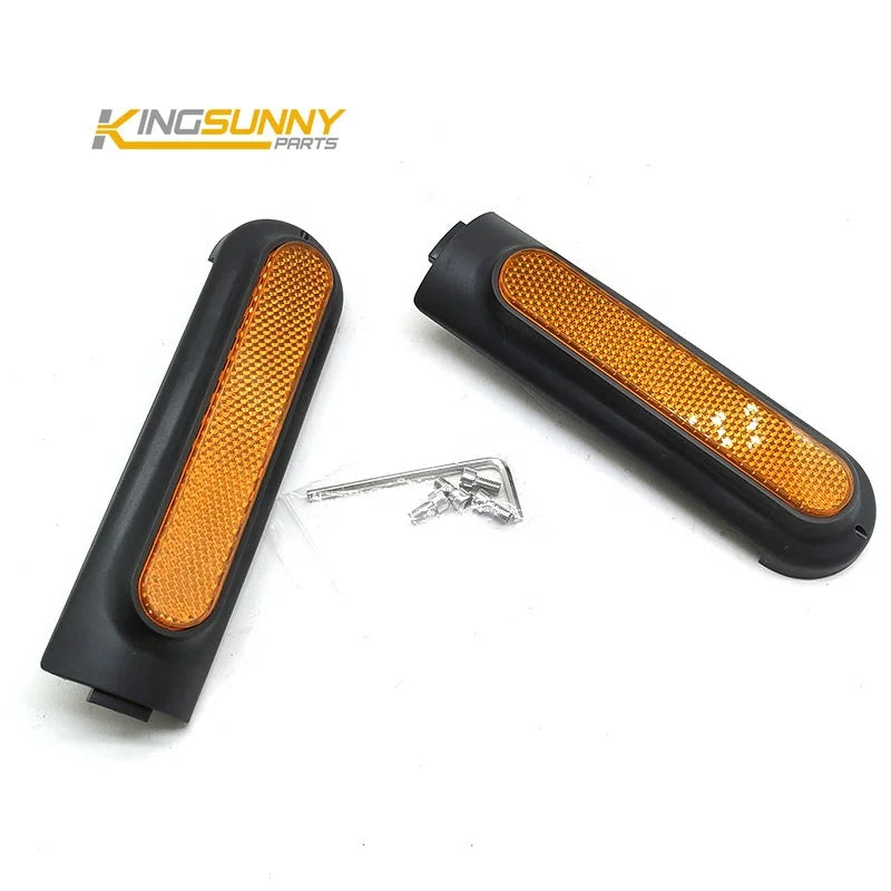 Factory Wholesale Scooter Parts Rear Wheel Cover Reflective Protective Shell for Xiaomi 4 Pro Kickscooter Accessories