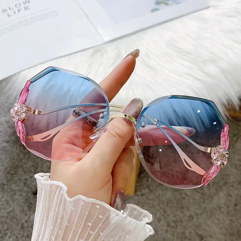 2022 Hot Sell Unique Frame Rimless Sunglasses Fashion Luxury Trendy Wholesale Rimlesss Sunglass