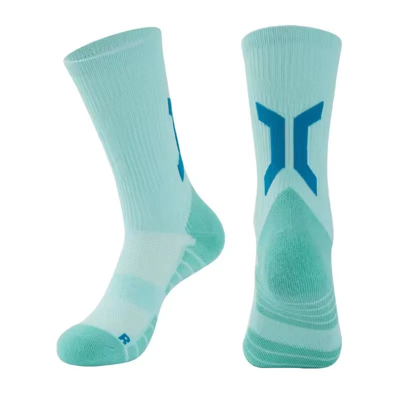 High Quality Men's Summer Professional Sports Running Basketball Crew Socks Breathable Nylon Workout Knitted Terry Socks