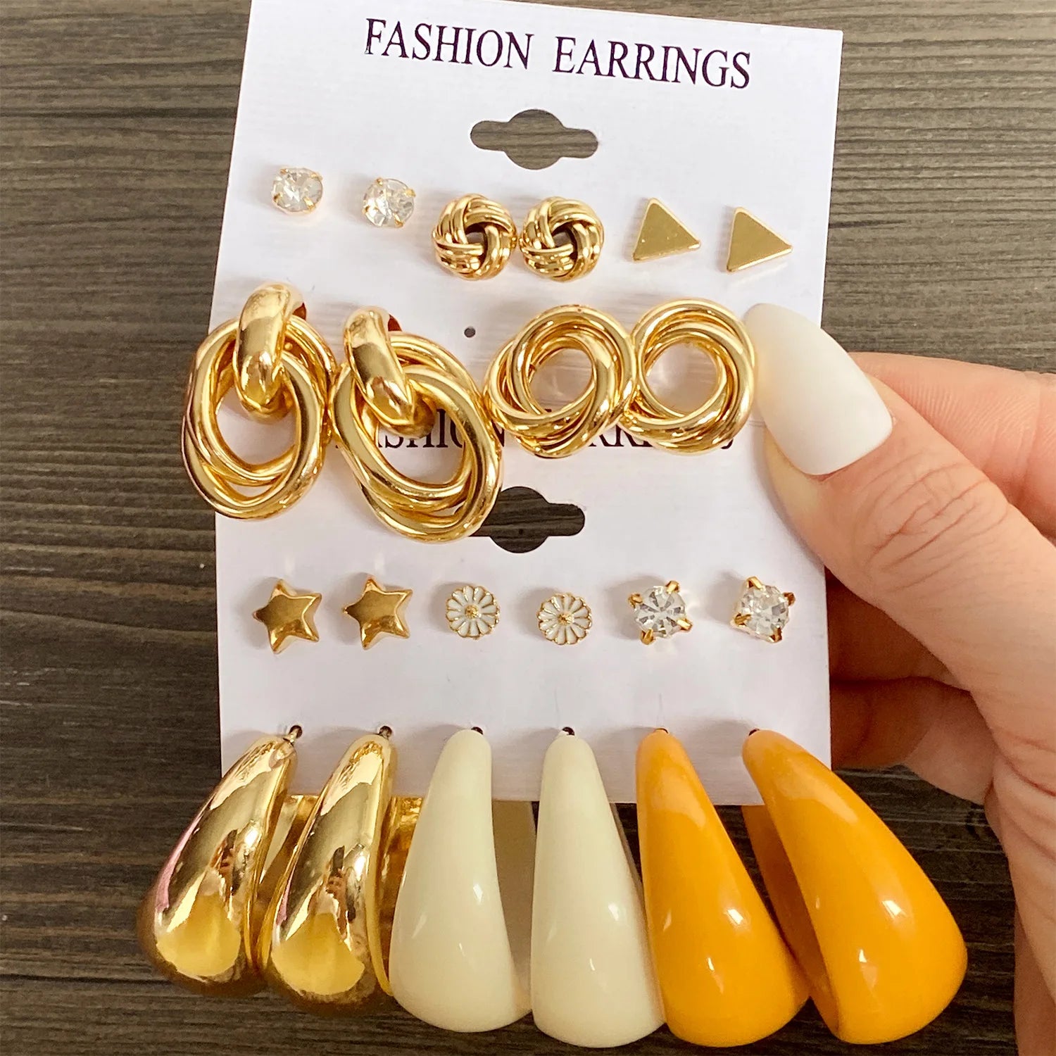 Trendy Women's Gold Diamond-Accented Earring Set Fashionable Acrylic Big Hoops Christian Inspired Butterfly Design for Alloy