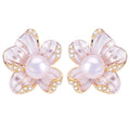 Wholesale Flower Pearl Stud Earrings Natural Freshwater Pearl Jewelry for Women