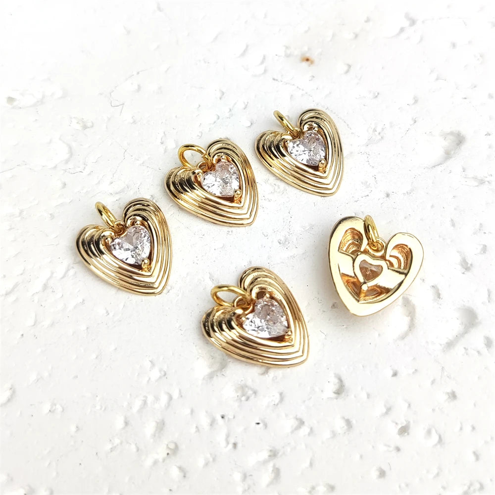 Wholesale Price Love Heart Pendant 18K Gold Plated CZ Charms Shiny Mini Charms DIY Jewelry Bracelet Necklace for Women Gifts