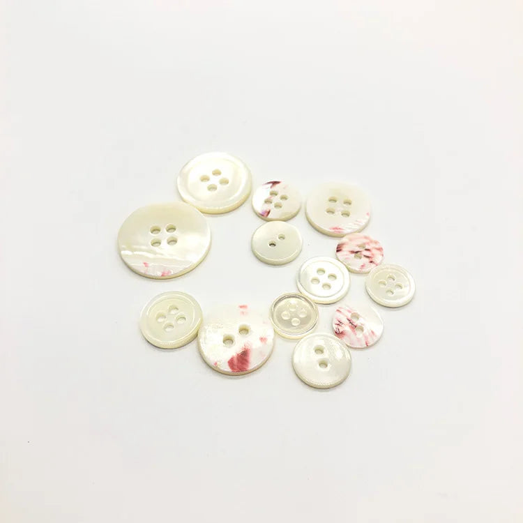 Hot Sale Plain Style 2 Hole 4 Hole Round Natural Real Trocas Shell Button for Polo Shirt Skirt Bag