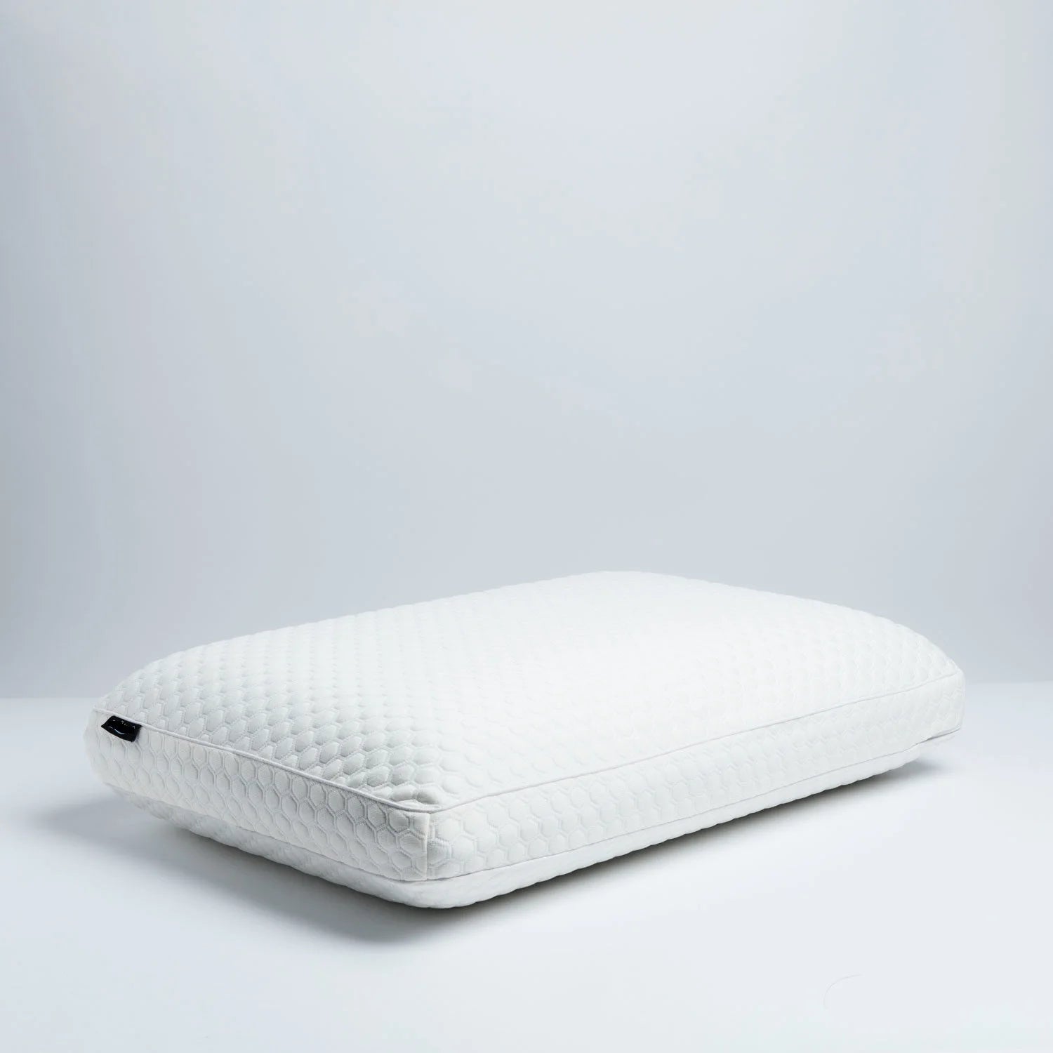 Orthopedic Cervical Bed Pillow for Side Sleepers Removable Washable Cover Ventilated Design Solid Pattern for Neck Pain Relief