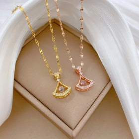 [Titanium Steel] Delicate and Smart Skirt Gorgeous Diamond Necklace Collar Bone Chain Titanium Steel Chain