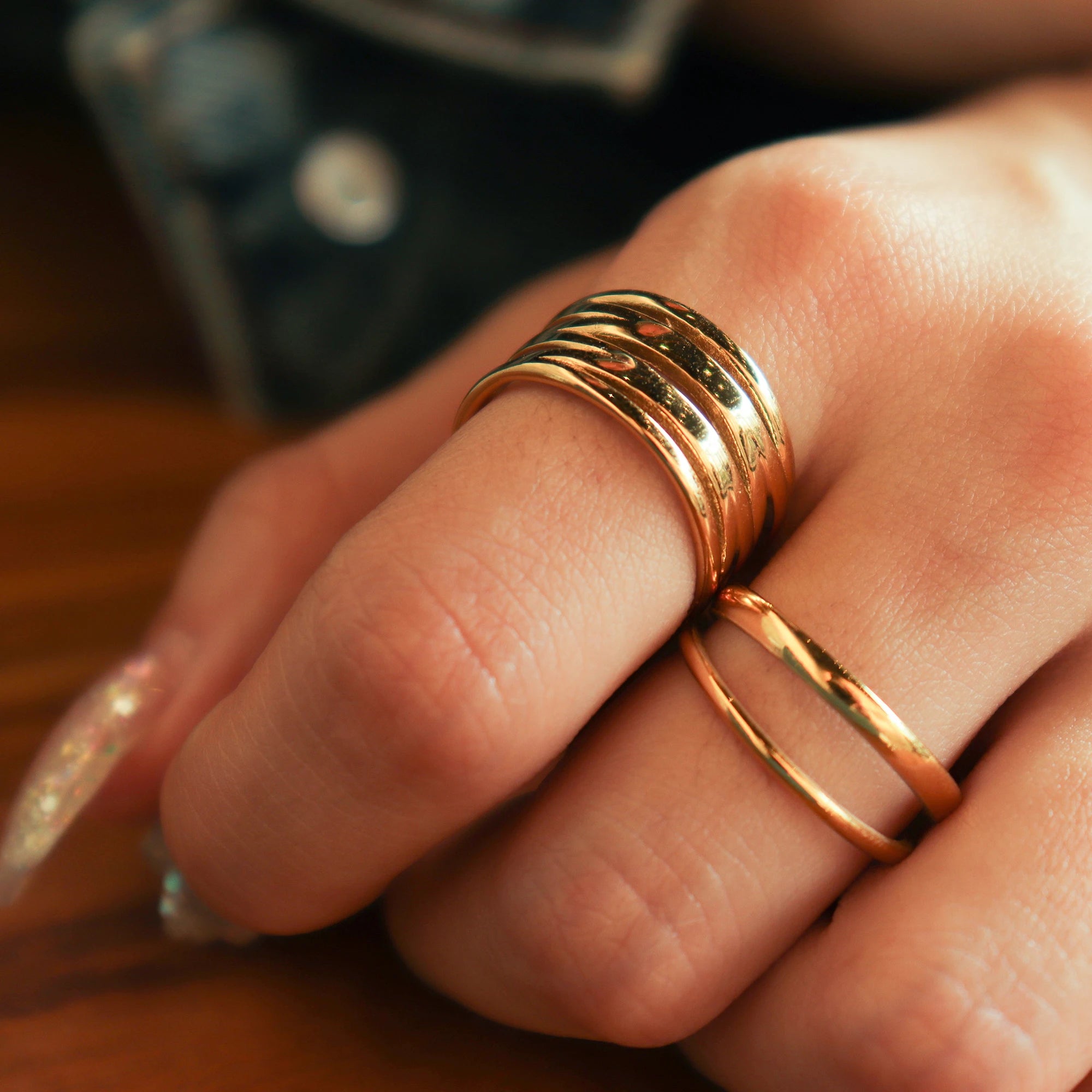 Chris April in Stock Fashion Jewelry 316L Stainless Steel PVD Gold Plated Interweave Nest Wire Rings