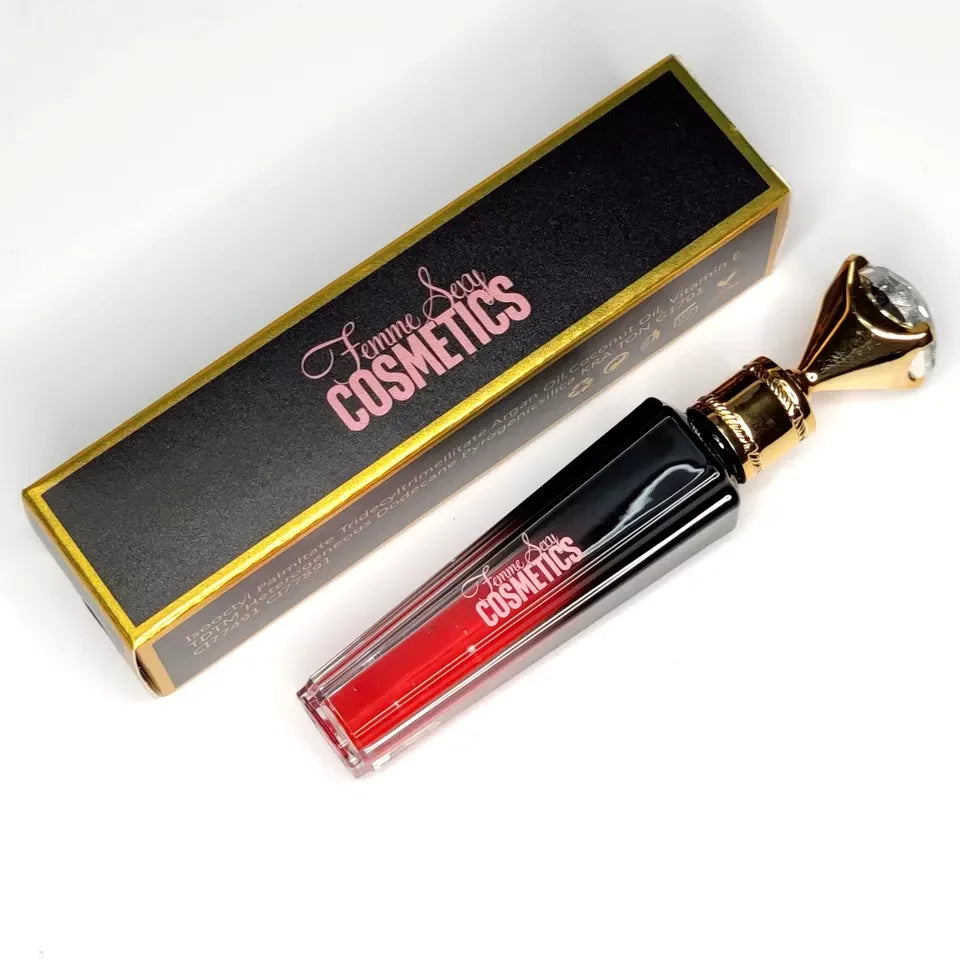 Wholesale 100pcs  Luxury Empty Diamond Top Shaped Lip Gloss Tubes Container Private Label 3ml Diamond Cap Lipgloss Tube