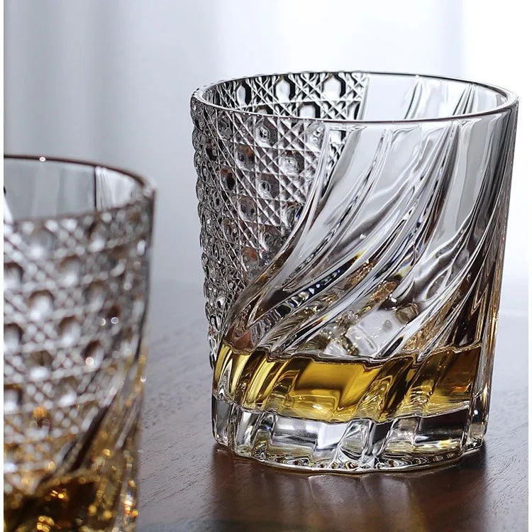 Old Fashioned Rock Bar Luxury Japanese-style Sustainable Crystal Whiskey Tumbler Glass 201-300ml Capacity 6-10 Pieces Custom