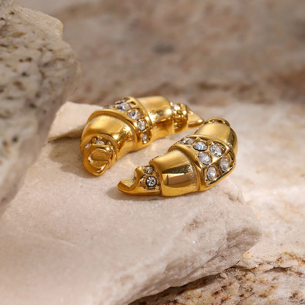 CZ Cubic Zirconia 18K PVD Gold Plated Stainless Steel Horn Croissant Chunky Earring for Women