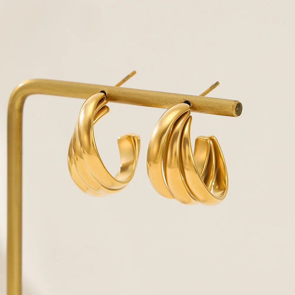 18K Gold Plated Stainless Steel CC Shape Circle Earrings Jewelry Twisted Hoop Earrings for Women