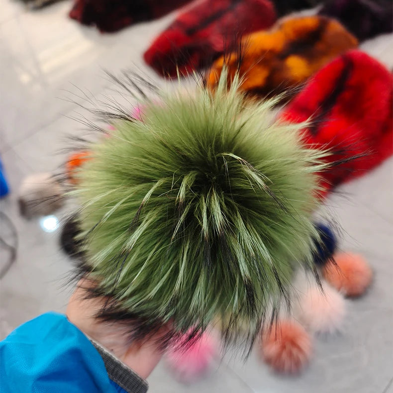 Wholesale China Hot Sale Colorful Fur Pompom Pom Poms 8cm-15cm Raccoon Fur Pompom Ball