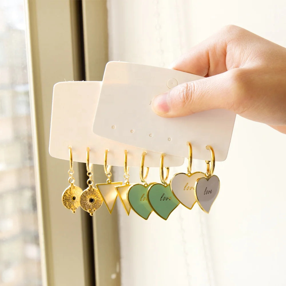 2022 New 18k Gold Plated Stainless Steel C Hoop Earrings Fashion Ladies Gift Heart Pendant Hoop Stud Earrings