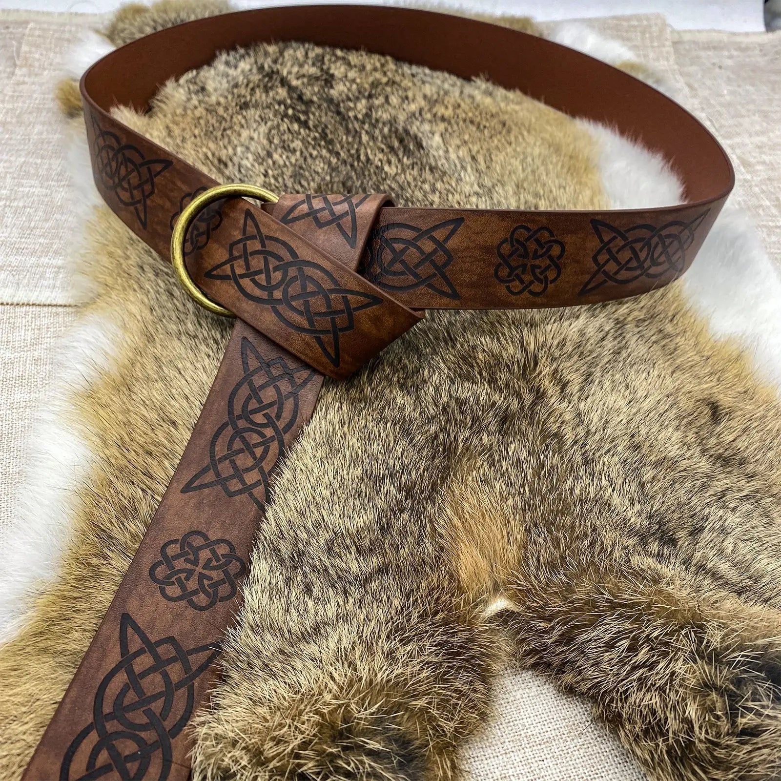 Viking Renaissance Belt Celtic Belt Men's Leather Medieval Waistband Adventure Warrior Embossed Cosplay Costume Accessories