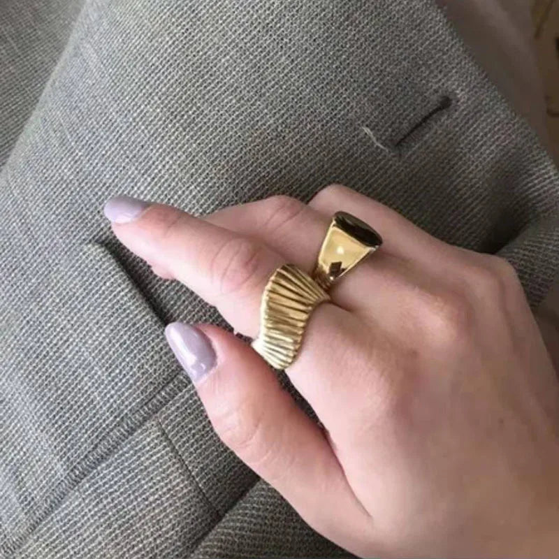 Hot Selling Women Gold Plated Bread Mountain Grain Shape Luxury Ring