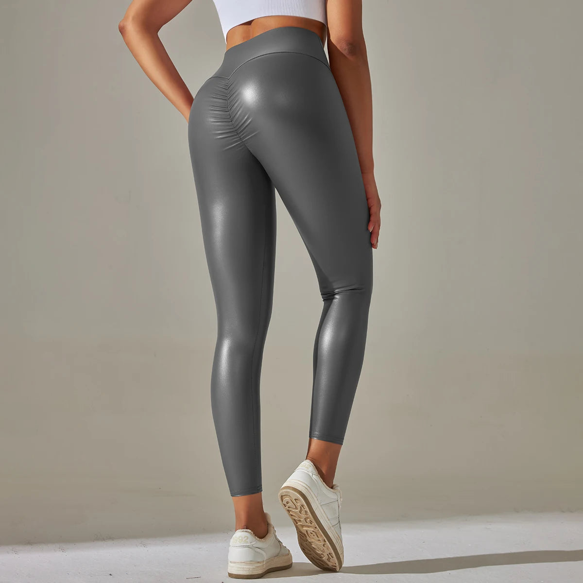 Wholesale Fashion Women's High Waisted Scrunch Butt Leather Pants Plus Size Black Skinny Fitness Sports Design for Winter