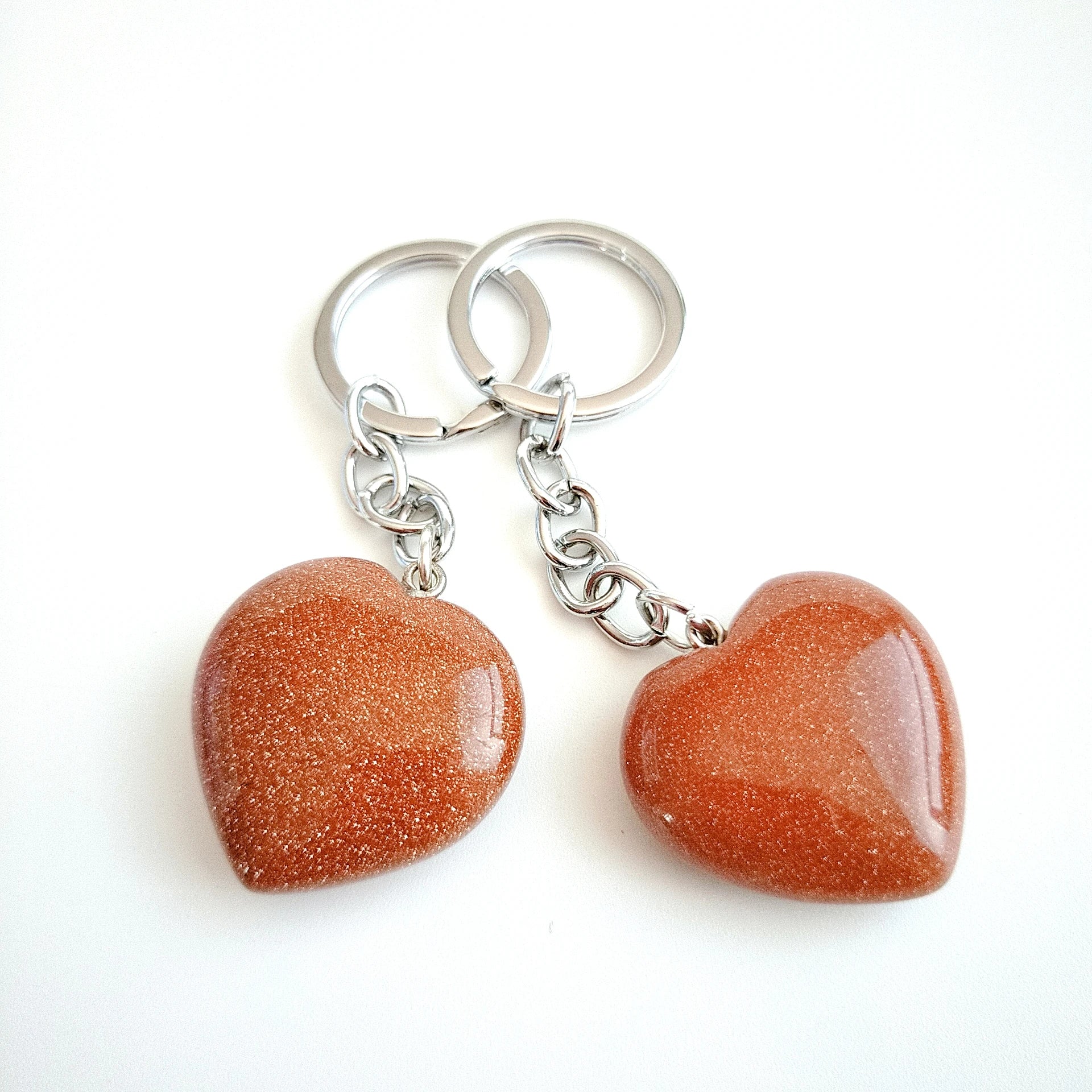 Hongzhuo Wholesale Red Agate Heart Crystal Stone Gem Key Chain Stone Pendant Gem Keyring