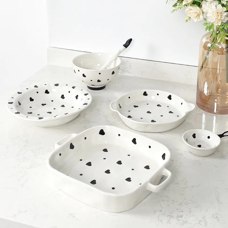 Ins Style Black and White love Ceramic Tableware Hand Pinch Dessert Breakfast Plate