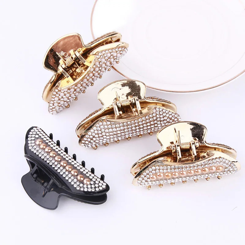 Wholesale Trendy Girls Hair Accessories Simple Women Moon Hair Clip Rhinestone Pearl Electroplate Hair Claw