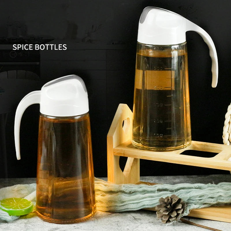 2022 630 ml Bulk Auto Flip Sauce and Vinegar Bottle clear Glass Olive Oil Dispenser for Kitchen Oil Cooking