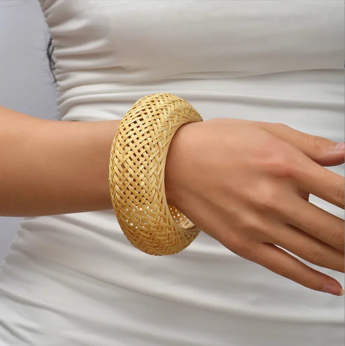 Bohemian Female Fashion Wood Bamboo Rattan Weave Handmade Bangles Big Bracelets for Women Boho Beach Style Ladies Jewelry Gifts