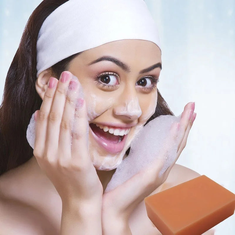 Hot Selling  Kojic Acid Toilet Handmade Soap for Body and Face Whitening Organic Soap Moisturizing Skin Soap