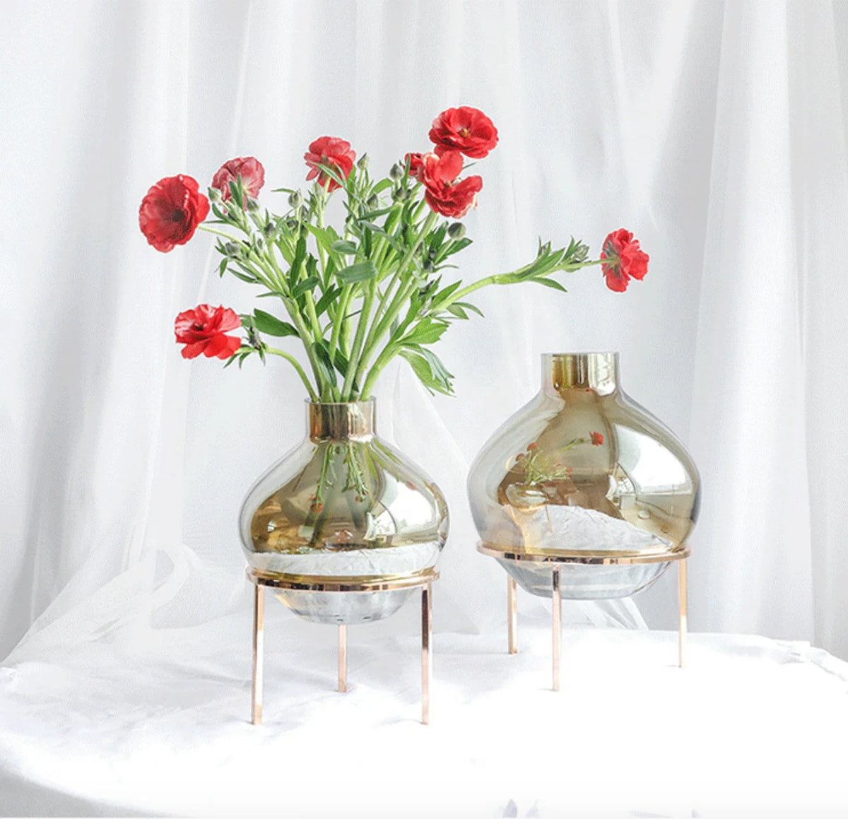 Creative Metal Base Glass Vase Living Room Flower Arrangement Dried Flower Light Luxury Floral Home Glass Vase MegaBDM