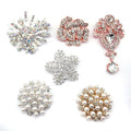 Wholesale 5cm Silver Tone Crystal Rhinestone Snowflake Brooch Pin Metal Alloy for Wedding Gift Engagement Garment Decoration