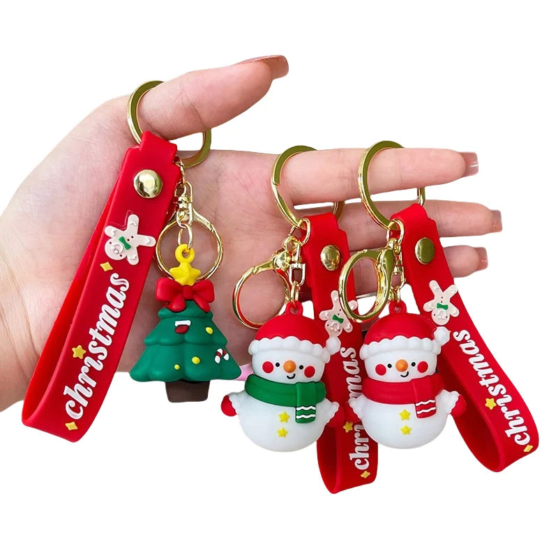 New Cute Christmas Snowman Keychain Cartoon Keychain Car Charm Backpack Pendant Holiday Gift PVC Keychain Accessories