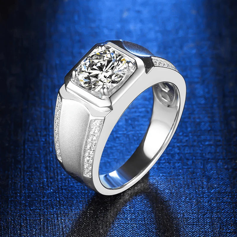 Factory Wholesale 1Carat Solitaire Moissanite Rings Diamond D Color 925 Sterling Silver Custom White Gold Engagement Men Rings
