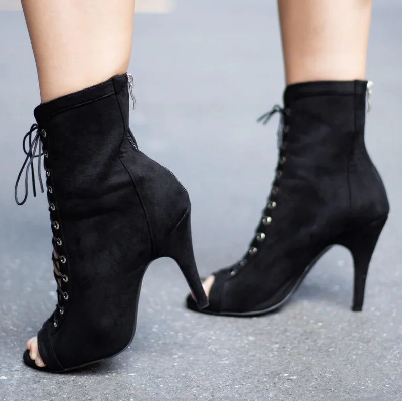 New Arrival Women's Latin Dance Boots with 10cm Heel Outdoor Sports and Party Dancing Shoes Black Salsa Ballroom Dance Shoes