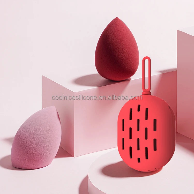 Latest Design Hot Selling Durable Silicone Beauty Make up Puff Case Makeup Sponge Holder for Travelling