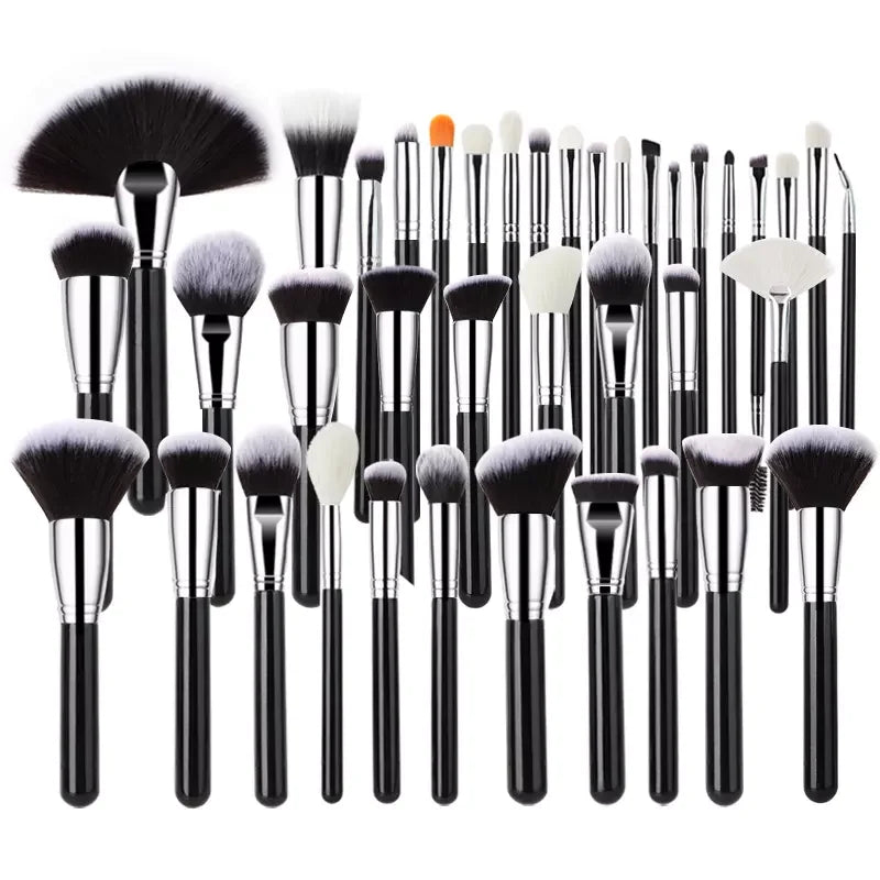 High Quality 40pcs Vegan Professional Cosmetic Makeup Brush Set Fashionable Personalized Custom Logo High Quality Vegan Brushes