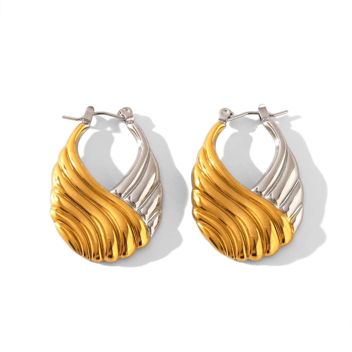 Creative Stainless Steel 18K PVD Plated Threaded Satchel Textured Gold and Silver Color Matching Two Tones Hoop Earrings