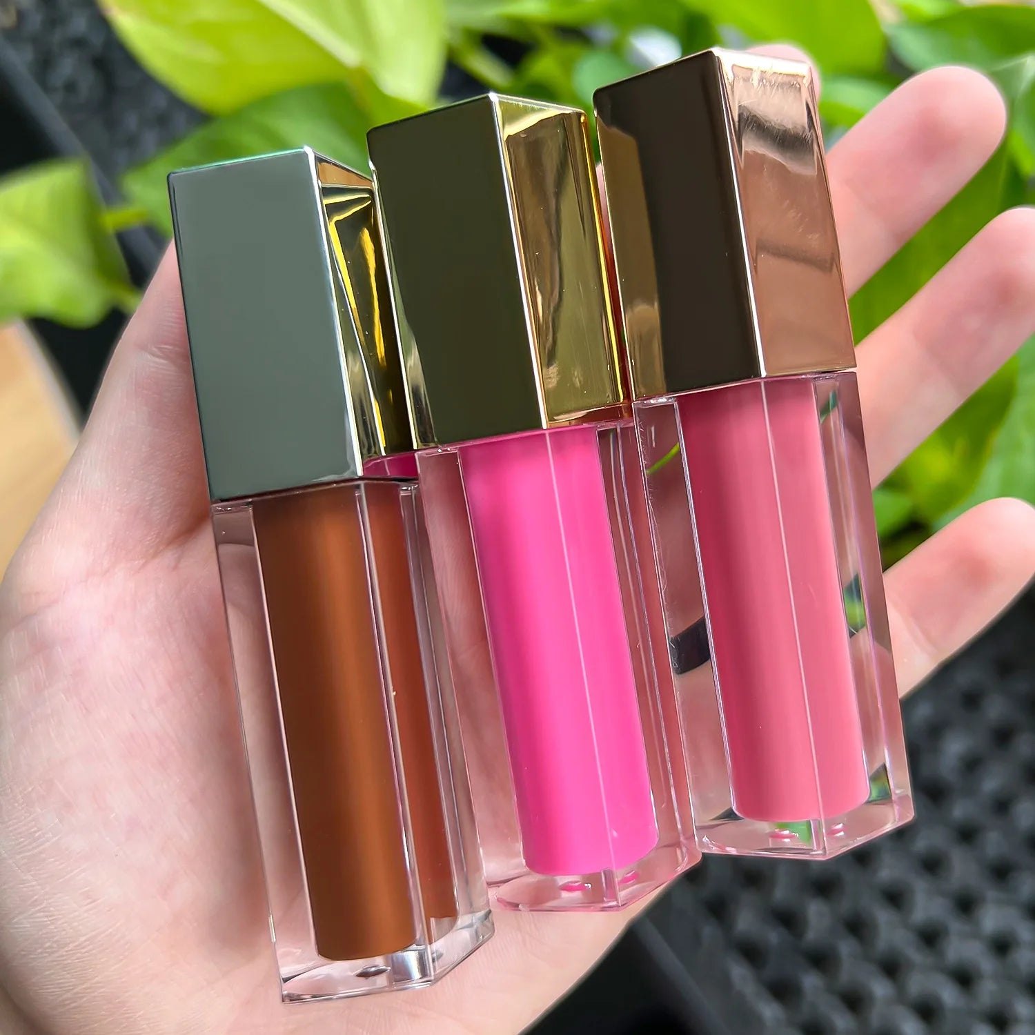 Lip Gloss Wholesale Lip Balm Lip Gloss Tubes Luxury Moisturizing Covergirl Lipgloss Private Label Custom logo