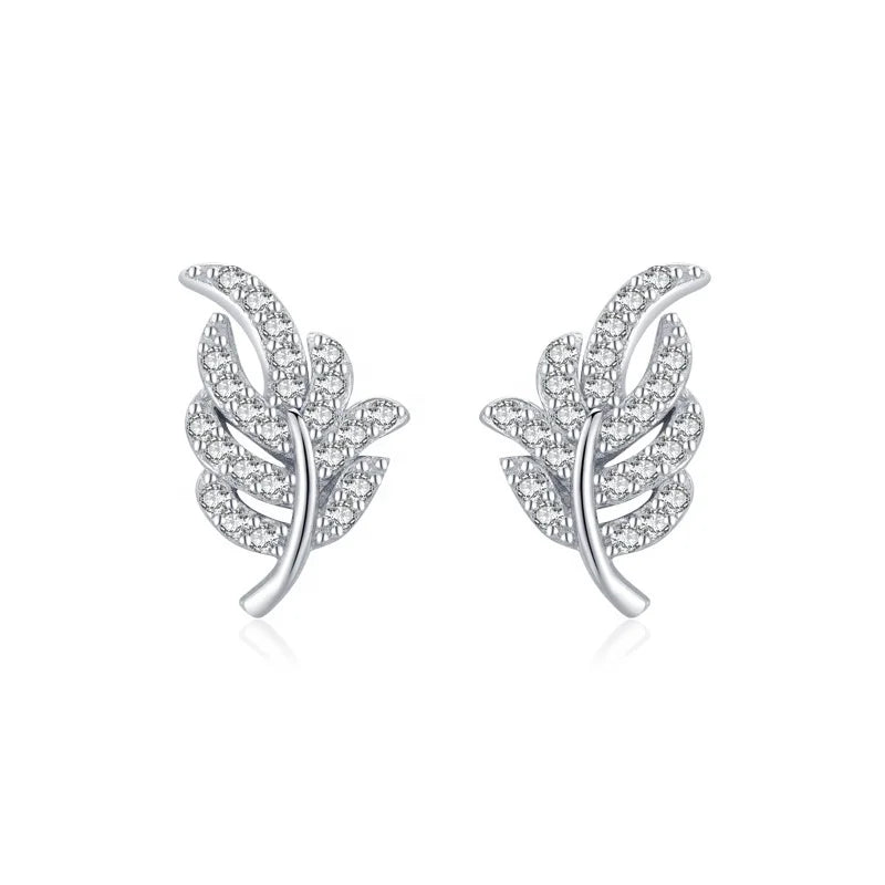 ED1741 S925 Sterling Silver Fashion Charm Cubic Zircon Earrings for Women Wedding Party Jewelry Gift Leaf Earrings Zircon Stud