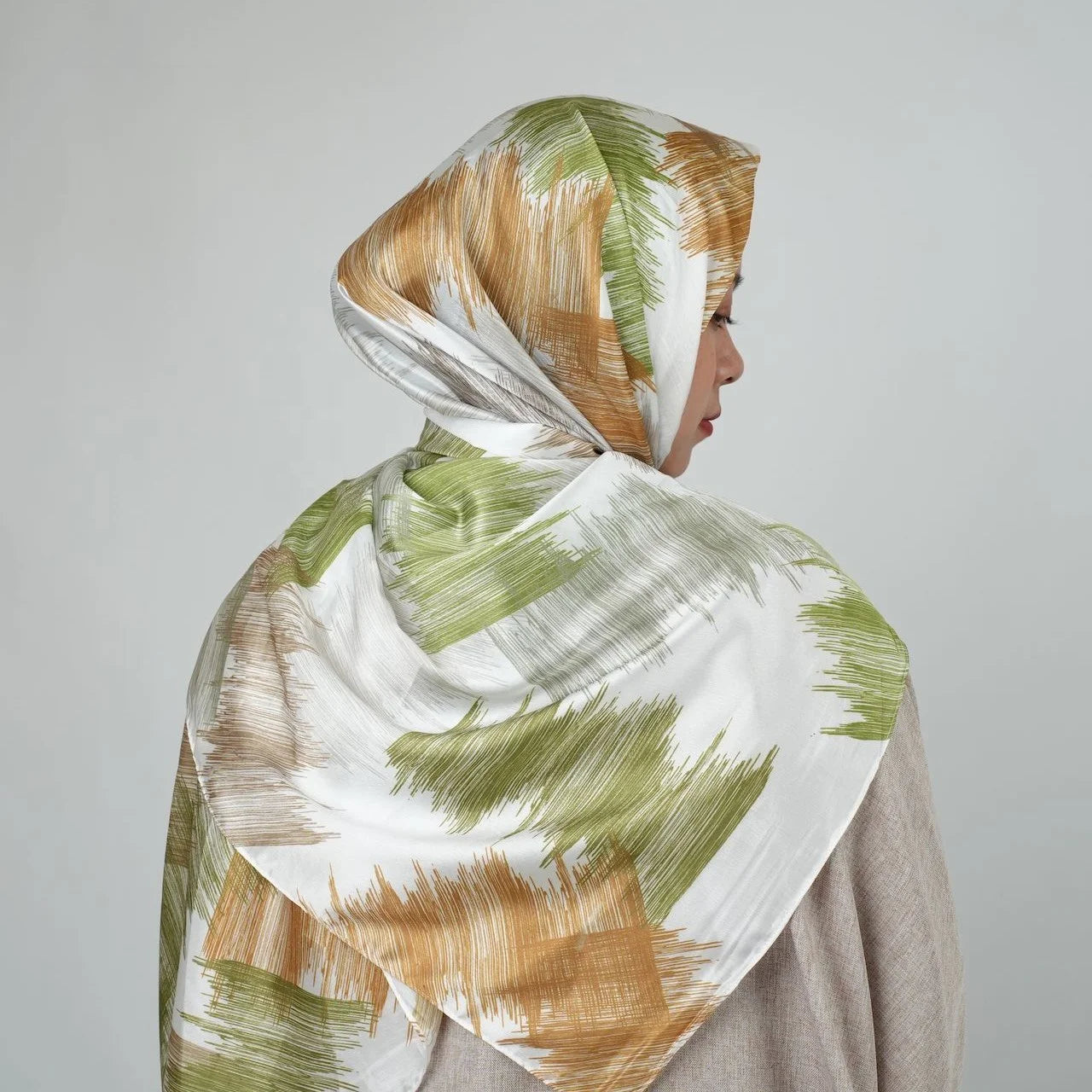 2024 New Printed Graffiti Line 70*175cm Satin Hijab Printed Hijab Shawl Modesty Women Printed Satin Scarf