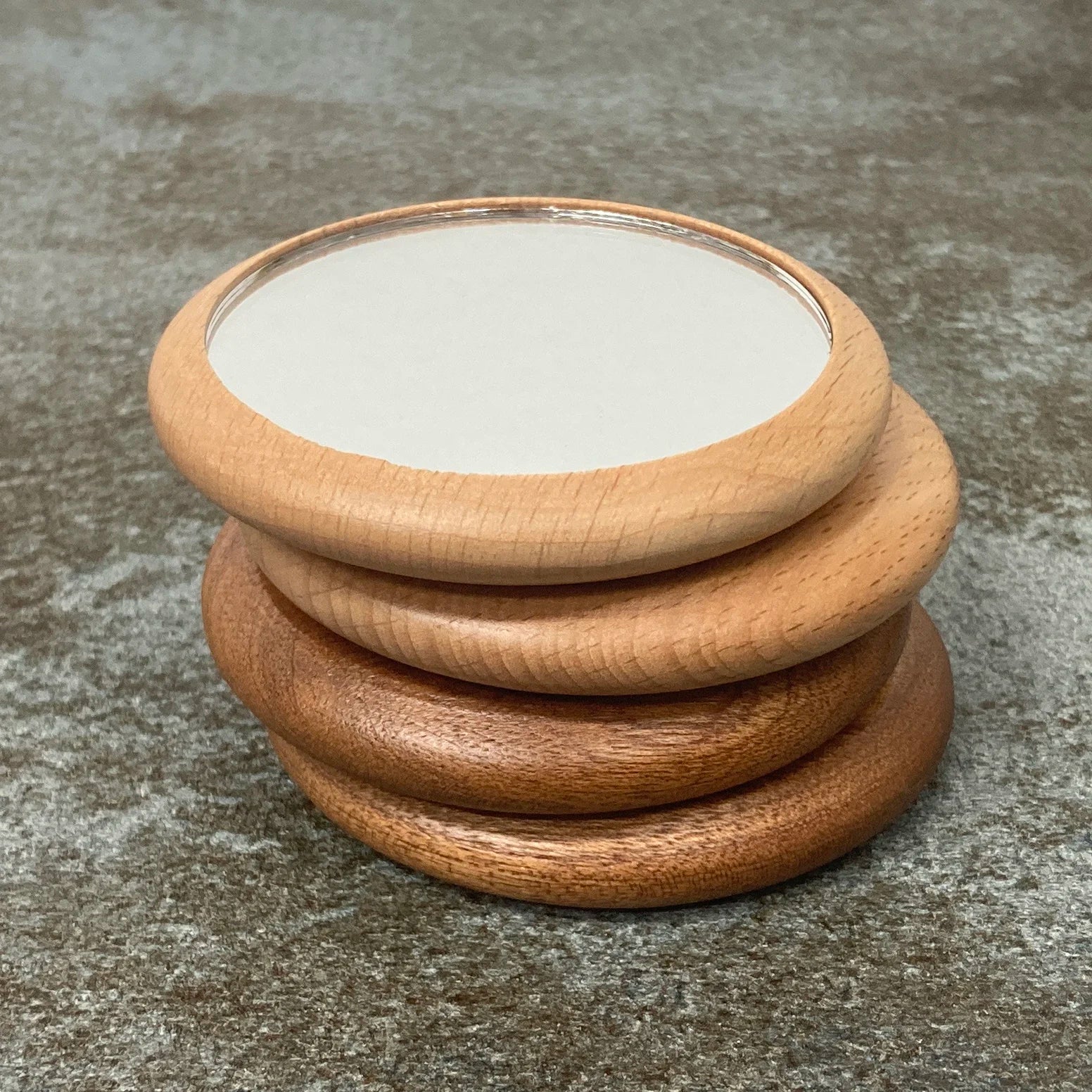 Round Wooden Makeup Mirror Small Size Wood Pocket Mirror Environmental Material Portable Mirror