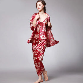 Luxury Printed Pajama Sets and Long Robe Three Pcs Set Home Wear Satin Silk Fabric Red / Azul/ Camel Color Pajamas Set