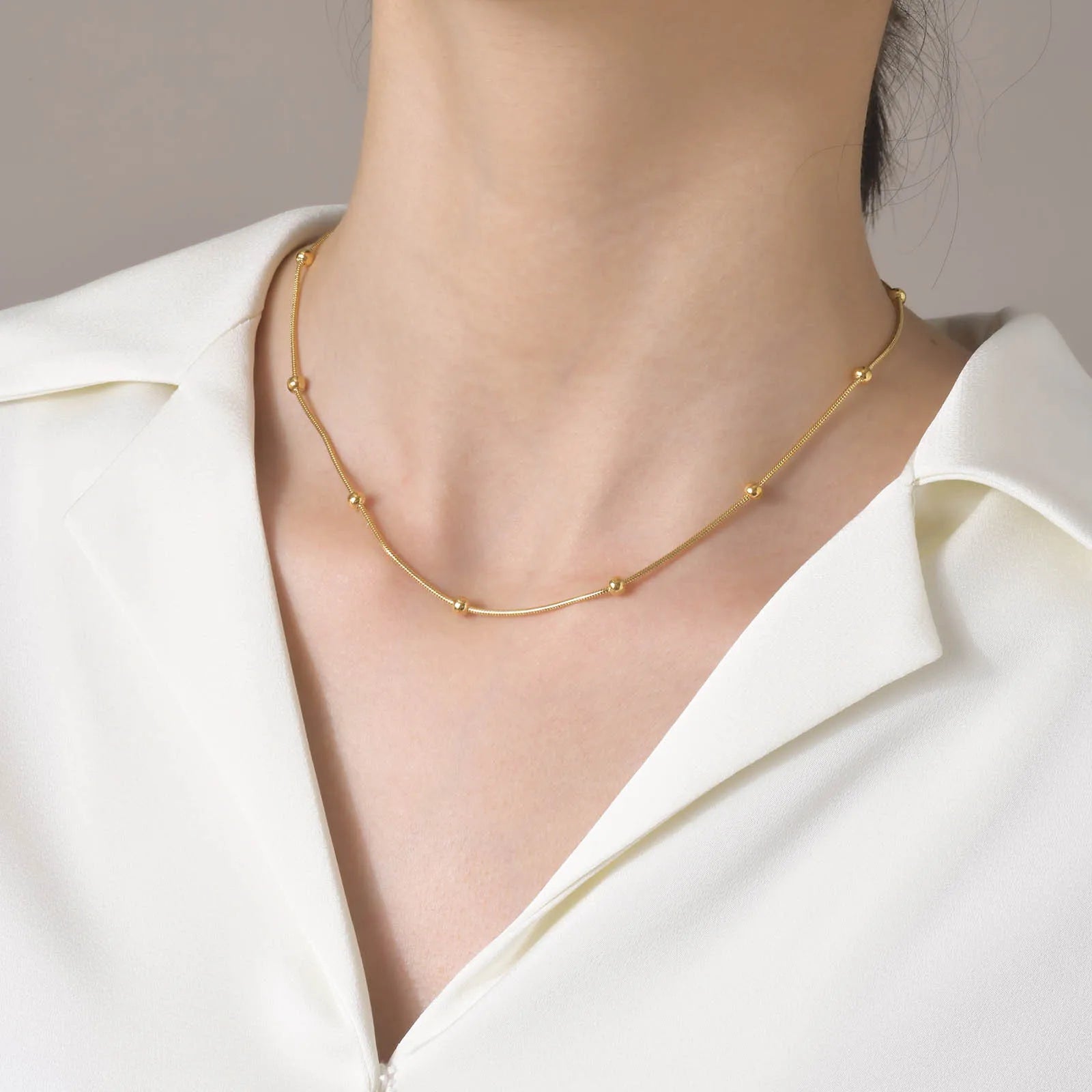 Fenny 18K Gold Plated Wholesale Tarnish Free Dainty Snake Chain Beads Sweater Chain Stainless Steel Necklace for Women