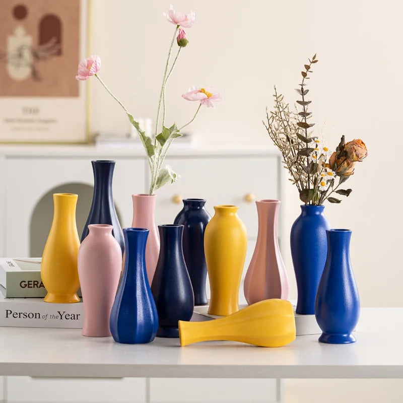 American Simple Modern Donut-Shaped Scandinavian Matte Geometric Morandi Ceramic Vase Dried Flower Artwork for Home Decor Living