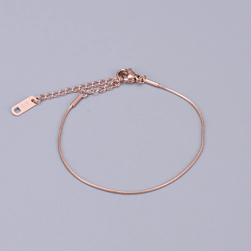 Stainless Steel Round Snake Anklets 18K Gold Plated Smooth Snake Link Chain Anklet for Women